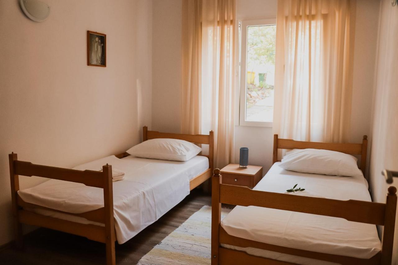 Apartments Prce Orebić Eksteriør bilde